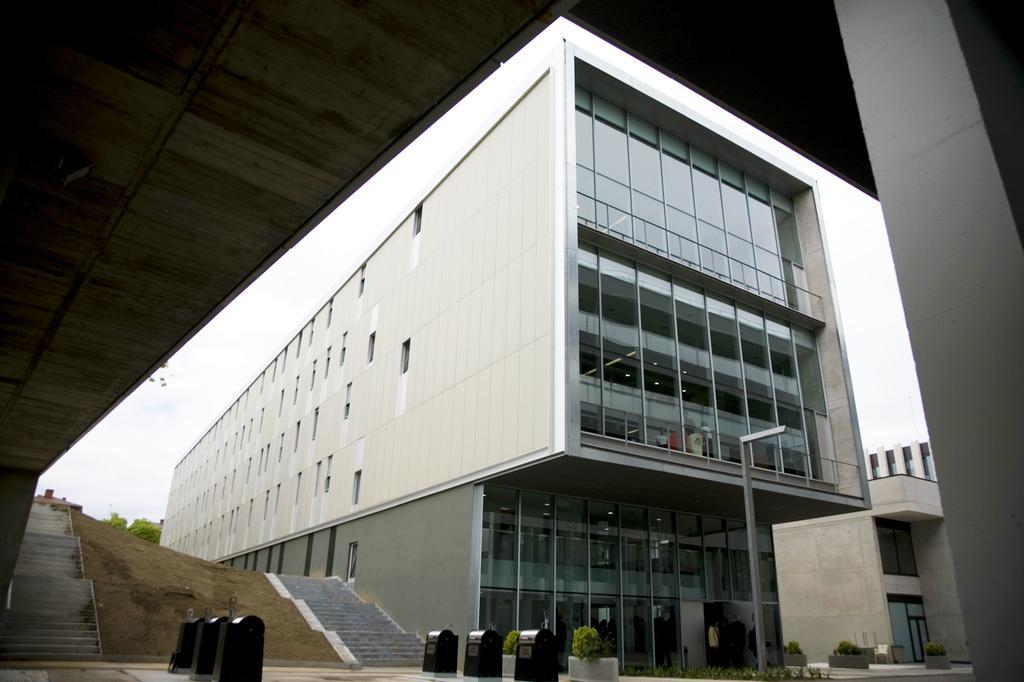 Residencia Universitaria Resa Roberto De Nobili Sant Cugat del Vallès Exterior foto
